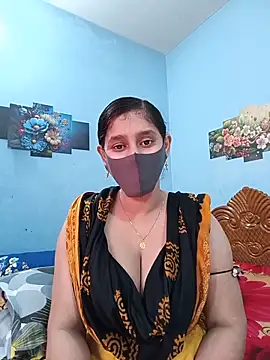 Cute Faria online show from 05-20-26, 02:07