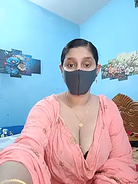 Cute Faria online show from 05-20-26, 04:13