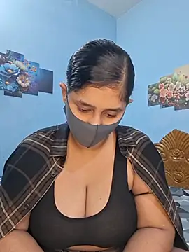 Cute Faria online show from 08-05-26, 03:59