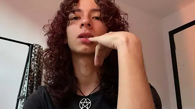 camille delrey online show from 02-18-26, 11:01