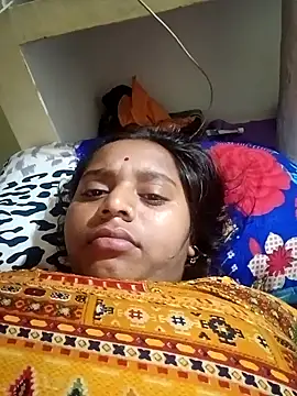 Hot crety online show from 11-01-25, 12:45