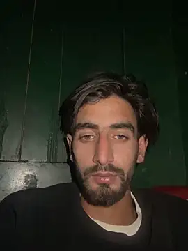 lyath3245 online show from 04-17-26, 02:31