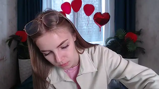 HitGyrl online show from 02-23-26, 08:22