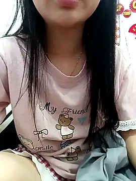 MinhChauXXX19 online show from 03-19-26, 03:16