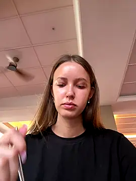 ElliRose online show from 10-13-25, 01:27