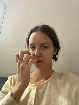 ElliRose online show from 01-06-26, 01:26