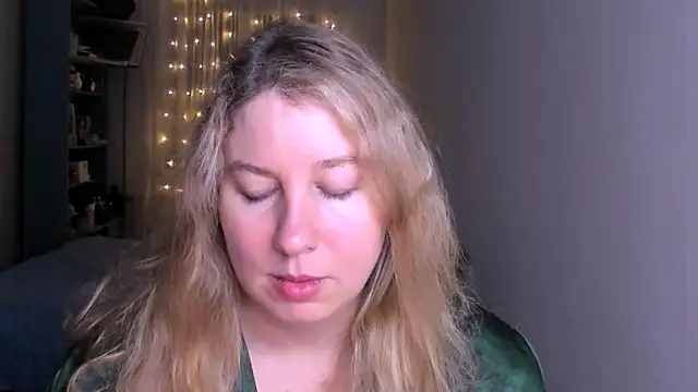 NancySanders online show from 04-04-26, 05:54