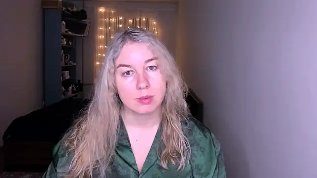 NancySanders online show from 04-22-26, 06:53