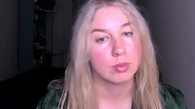 Snapshot of NancySanders chatting on 04-26-26, 07:22 NancySanders online show from 04-26-26, 07:22