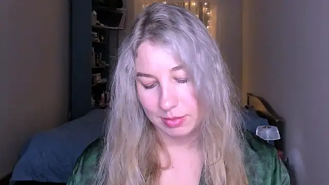 Snapshot of NancySanders chatting on 05-01-26, 07:18 NancySanders online show from 05-01-26, 07:18