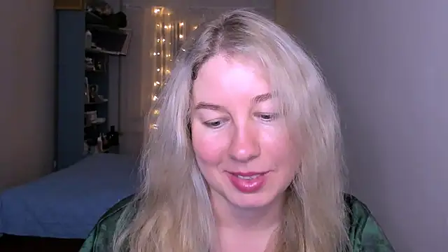 Snapshot of NancySanders chatting on 05-07-26, 08:14 NancySanders online show from 05-07-26, 08:14