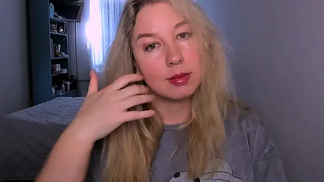 Snapshot of NancySanders chatting on 05-16-26, 05:37 NancySanders online show from 05-16-26, 05:37