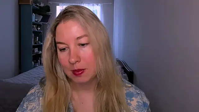 Snapshot of NancySanders chatting on 05-18-26, 06:41 NancySanders online show from 05-18-26, 06:41
