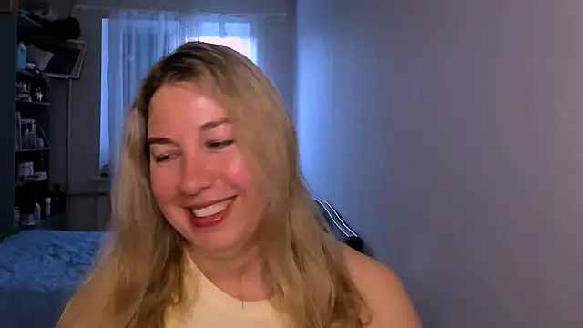 Snapshot of NancySanders chatting on 05-29-26, 03:43 NancySanders online show from 05-29-26, 03:43