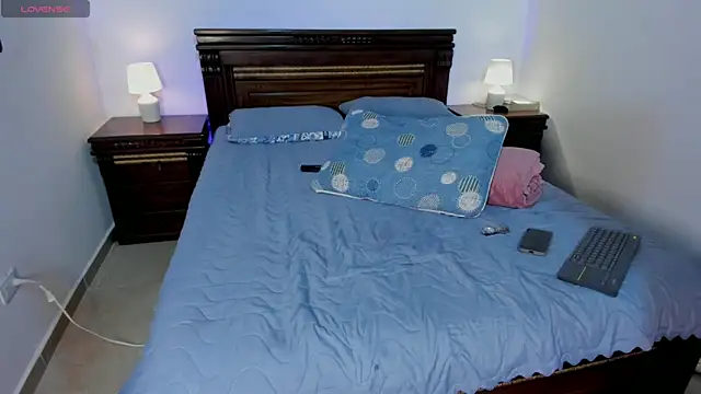 Victoriaa Adams online show from 04-21-26, 11:49