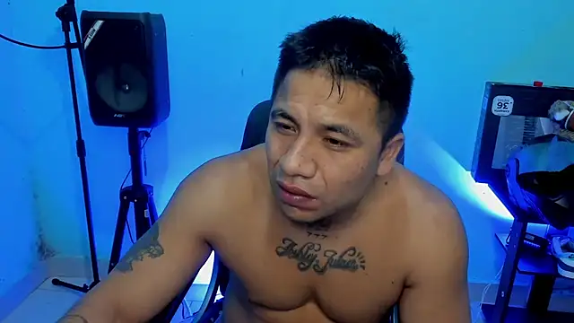 zeus 7777 online show from 04-19-26, 08:13