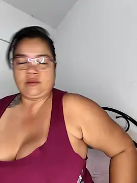 NARNYALABELLA online show from 01-13-26, 09:14