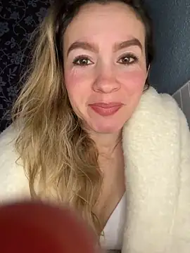 Snapshot of BritgetPsychol chatting on 09-29-25, 03:00 BritgetPsychol online show from 09-29-25, 03:00