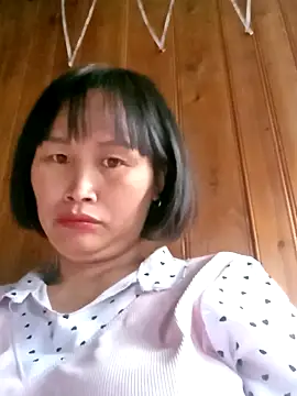 maple694 online show from 11-17-25, 02:28