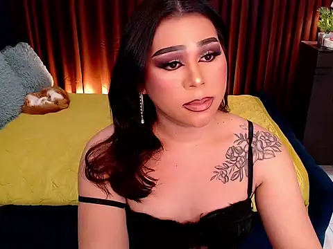 Snapshot of TransAlena95 chatting on 10-20-25, 08:04 TransAlena95 online show from 10-20-25, 08:04