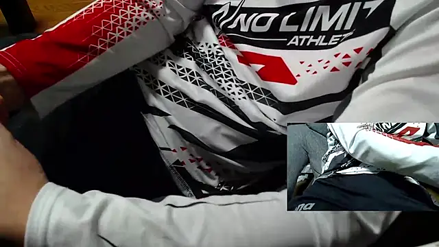 Yasu2000 online show from 03-08-26, 11:14