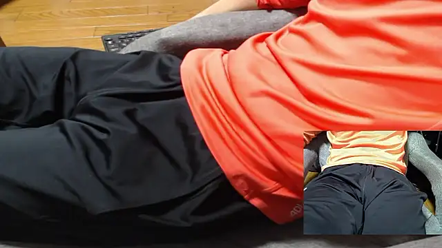 Yasu2000 online show from 04-15-26, 02:18