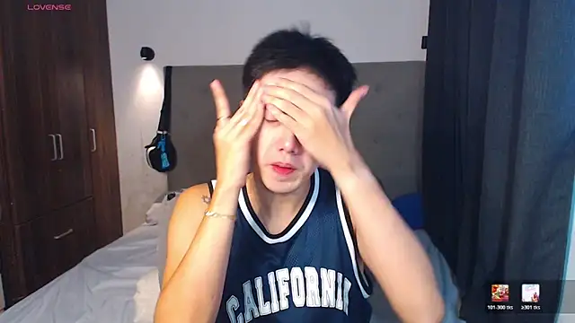 Addictiveboi online show from 04-01-26, 02:23