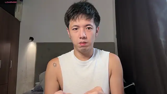 Addictiveboi online show from 06-13-26, 01:58