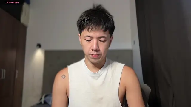 Addictiveboi online show from 06-30-26, 02:12