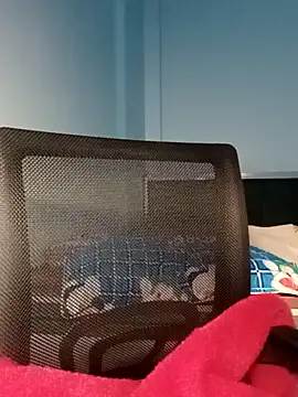 Hinna x online show from 12-23-25, 02:31