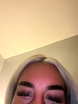 EllieMaeBaby online show from 09-12-25, 12:00