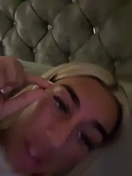 EllieMaeBaby online show from 09-17-25, 09:38