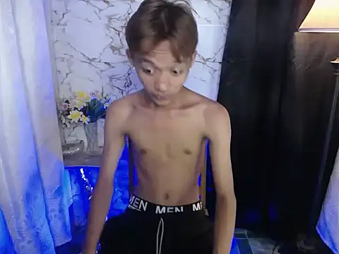 Snapshot of Innocentfucker chatting on 10-04-25, 05:49 Innocentfucker online show from 10-04-25, 05:49