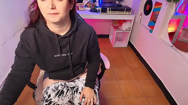 Anaa Rose online show from 04-12-26, 11:26