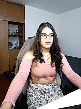 asumi 18 online show from 10-01-25, 11:49