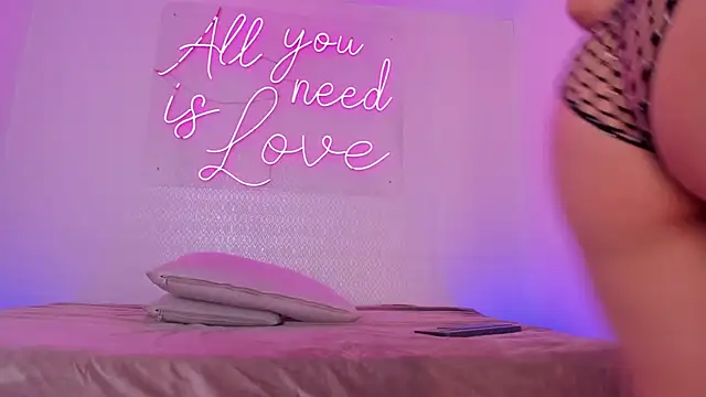 aleksandramiller  online show from 05-15-26, 05:14