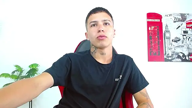 Cumandres18 online show from 03-26-26, 02:44