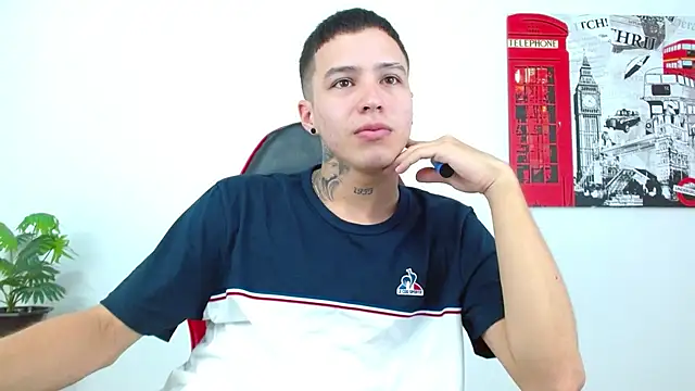 Cumandres18 online show from 05-23-26, 03:38