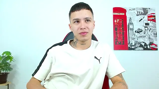 Cumandres18 online show from 05-30-26, 03:20