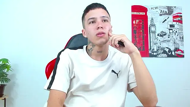 Cumandres18 online show from 06-02-26, 03:03