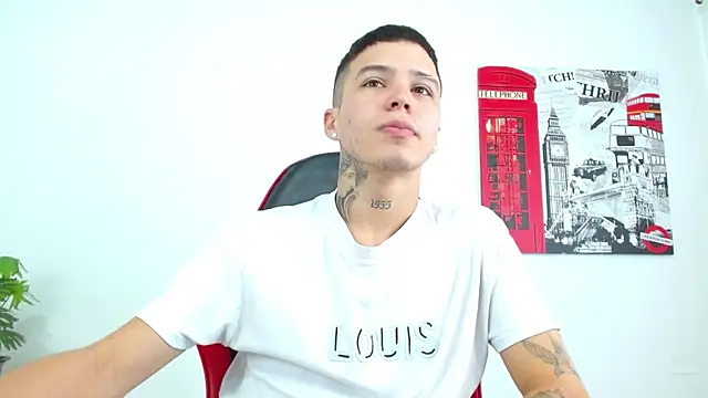 Cumandres18 online show from 06-09-26, 03:01