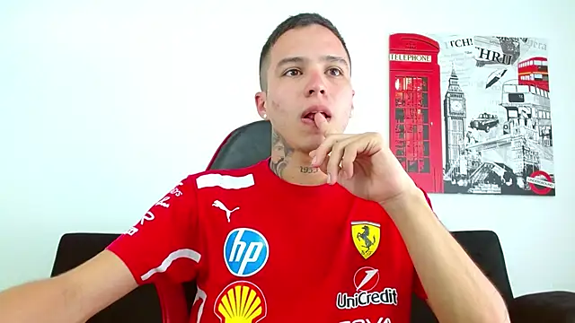 Cumandres18 online show from 07-06-26, 02:47