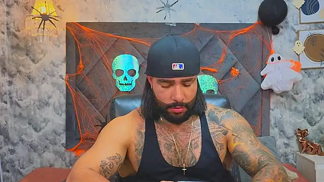 Apolo rousse1 online show from 10-28-25, 11:07