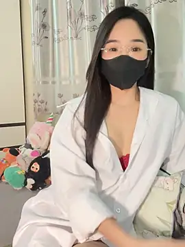 Snapshot of Dior_baby chatting on 10-31-25, 03:07 Dior baby online show from 10-31-25, 03:07