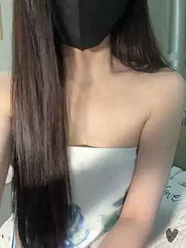 Dior baby online show from 11-04-25, 01:38