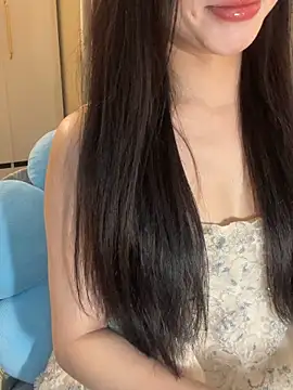 Dior baby online show from 02-24-26, 02:31