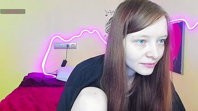 AliceHaris online show from 09-19-25, 01:07