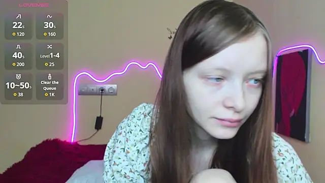 AliceHaris online show from 10-21-25, 03:18