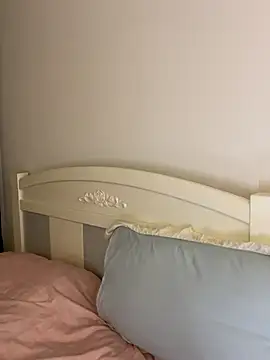 Ella-A9 online show from 11-07-25, 01:00