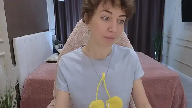 daniellia  online show from 10-06-25, 08:12